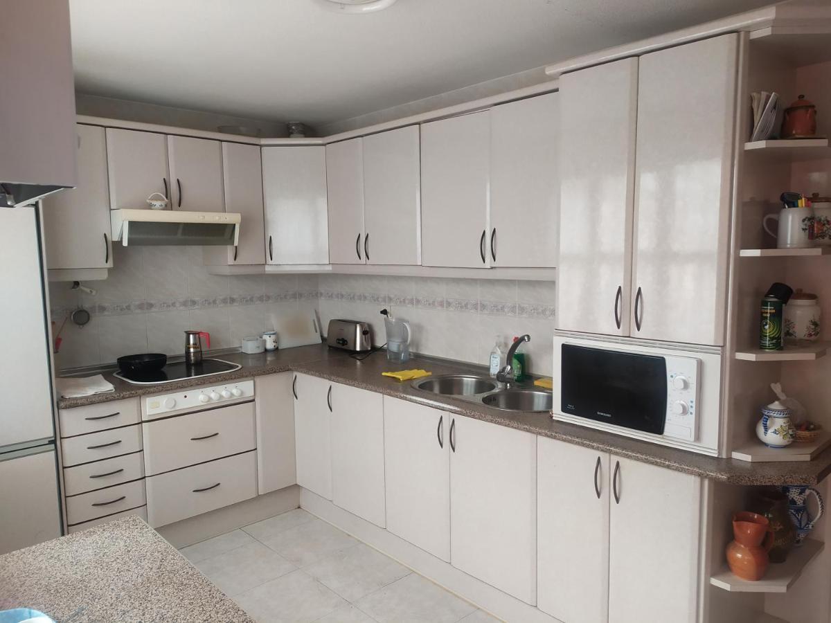 Habitacion Privada Triple Tolède Extérieur photo