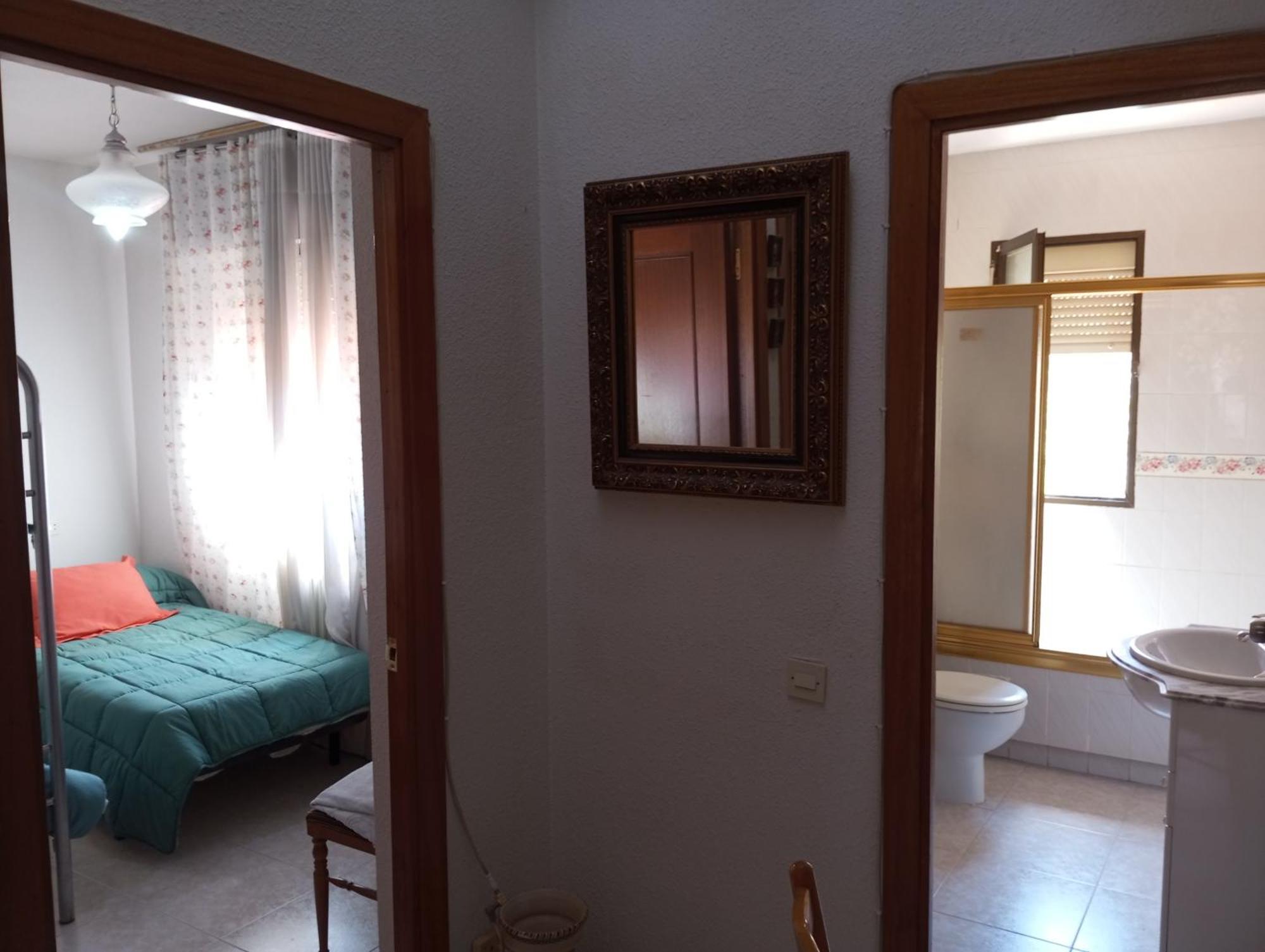 Habitacion Privada Triple Tolède Extérieur photo