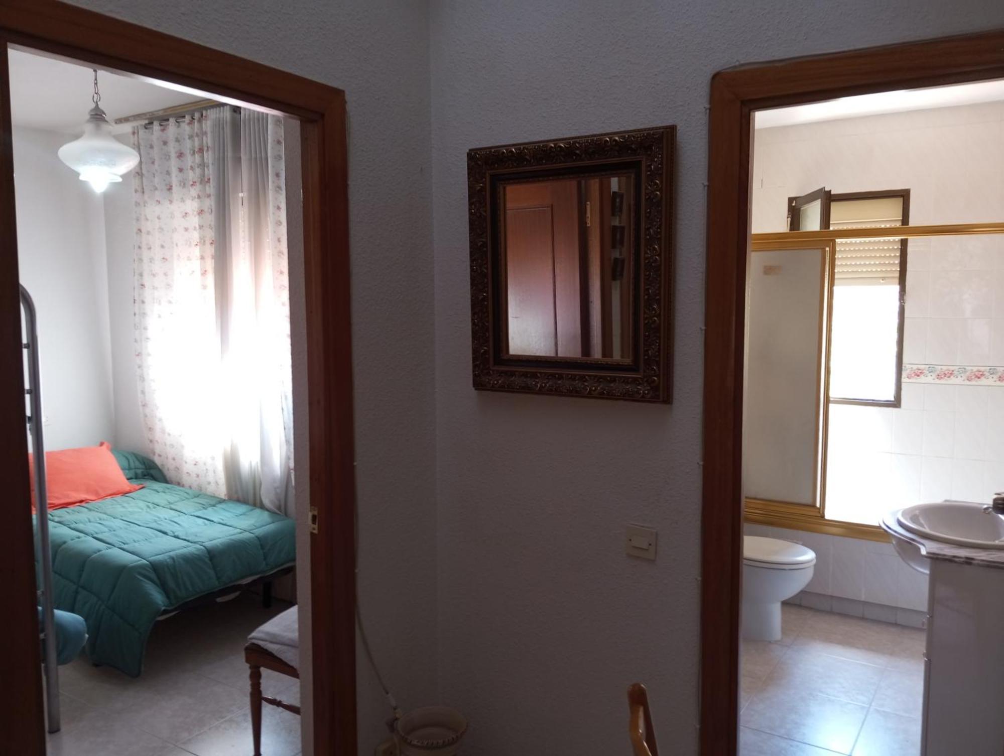 Habitacion Privada Triple Tolède Extérieur photo
