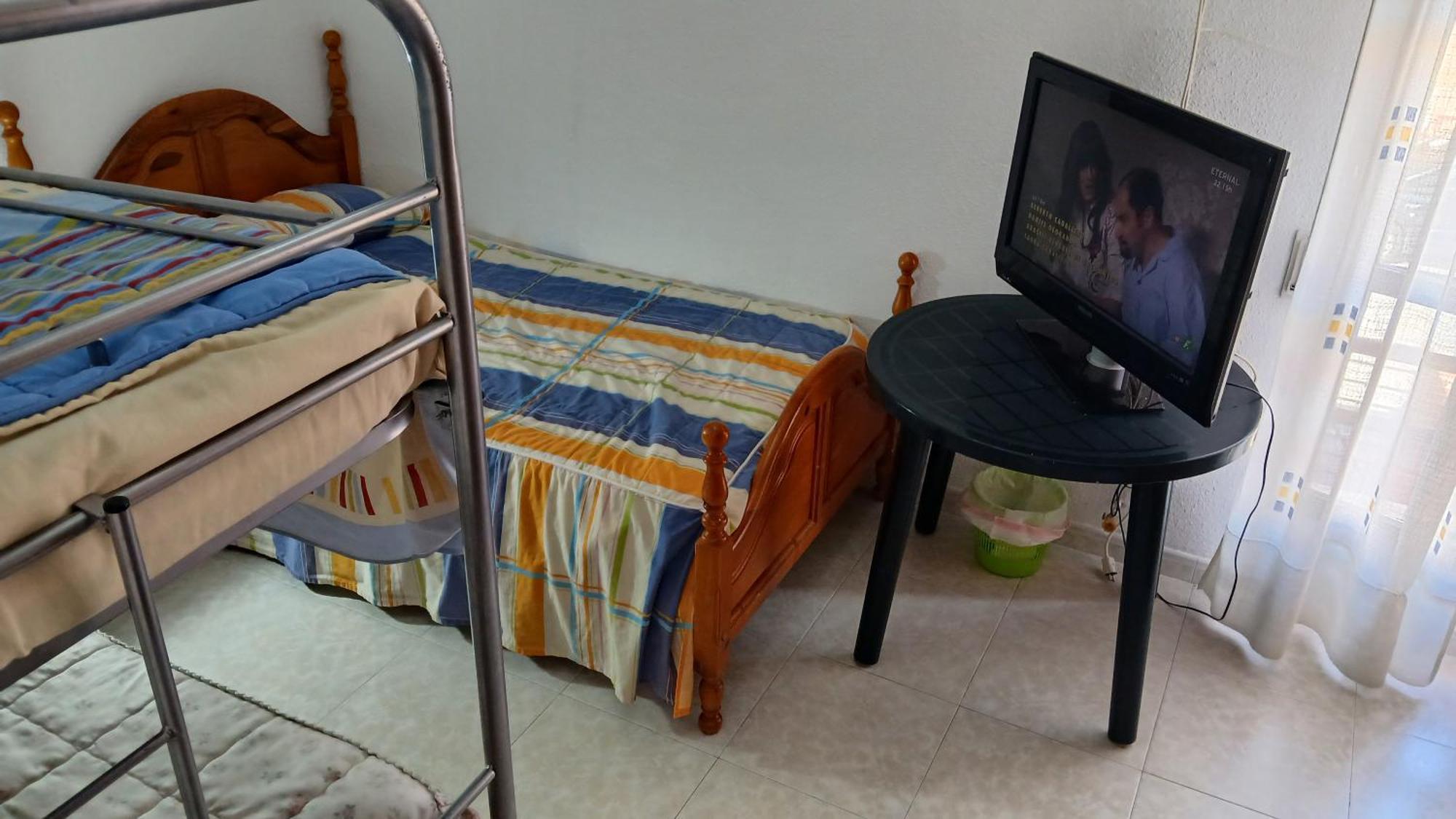 Habitacion Privada Triple Tolède Extérieur photo