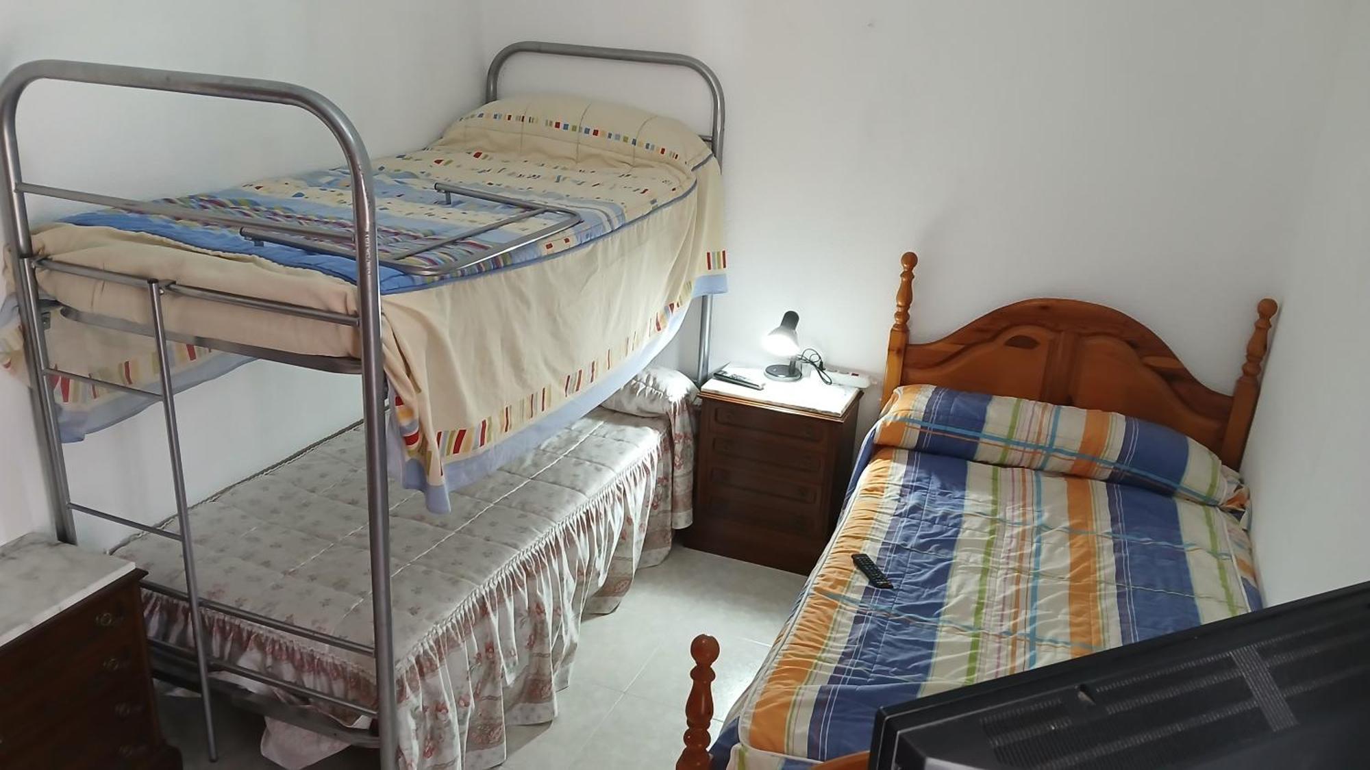 Habitacion Privada Triple Tolède Extérieur photo